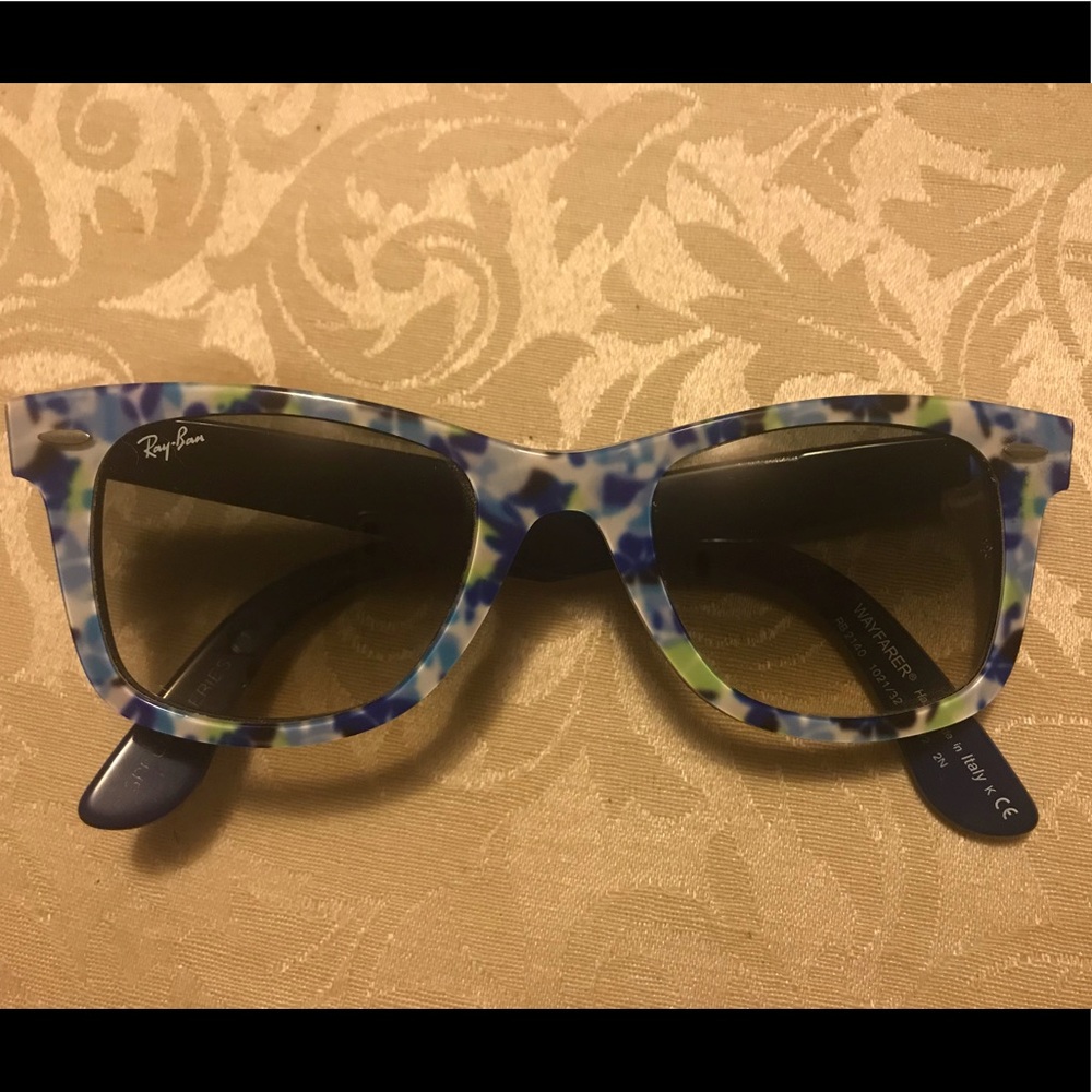 Ray Ban Special Series #1 *RARE* Print Wayfarer